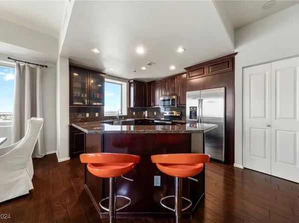8255 Las Vegas Blvd S Unit 1401, Las Vegas, NV 89123