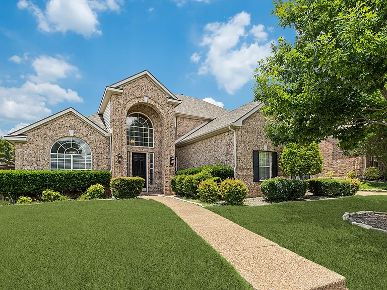 1716 Winding Hollow Ln — Photo 15