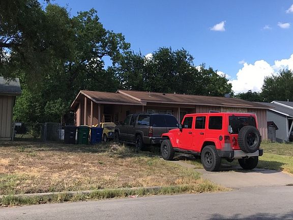 3rd image of 5511 Knoll Krest Dr