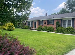 191 Pisgah Dr, Brevard, NC 28712