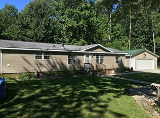 3181 Kilgore Rd, Avoca, MI 48006