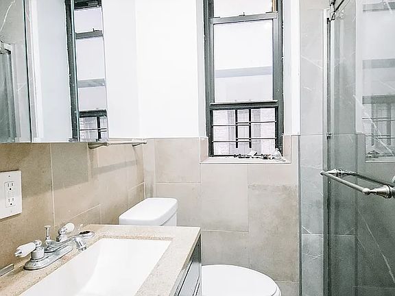 4th image of 184 Claremont Ave APT 1N