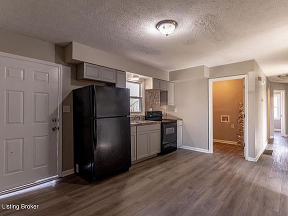 4th image of 1722 Bayberry Dr