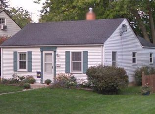 1215 Hutchins Ave, Ann Arbor, MI 48103