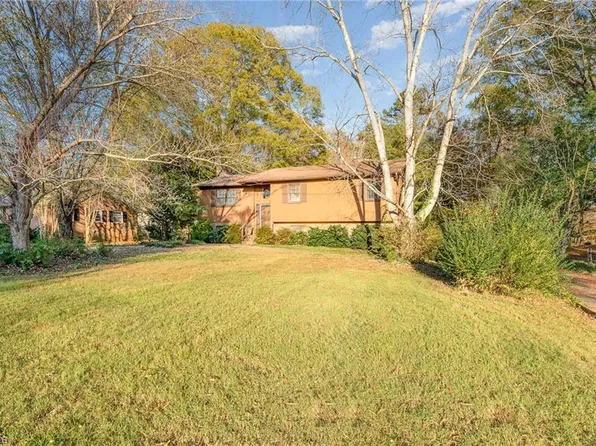 2969 Kecoughtan Rd, Pfafftown, NC 27040