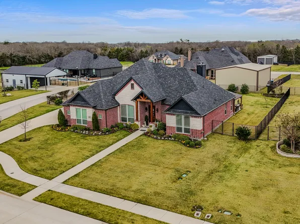 1008 Balgair St, Caddo Mills, TX 75135