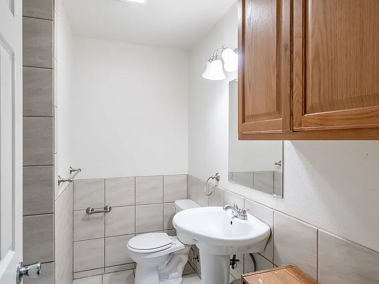 540-Oakvilla — Photo 8