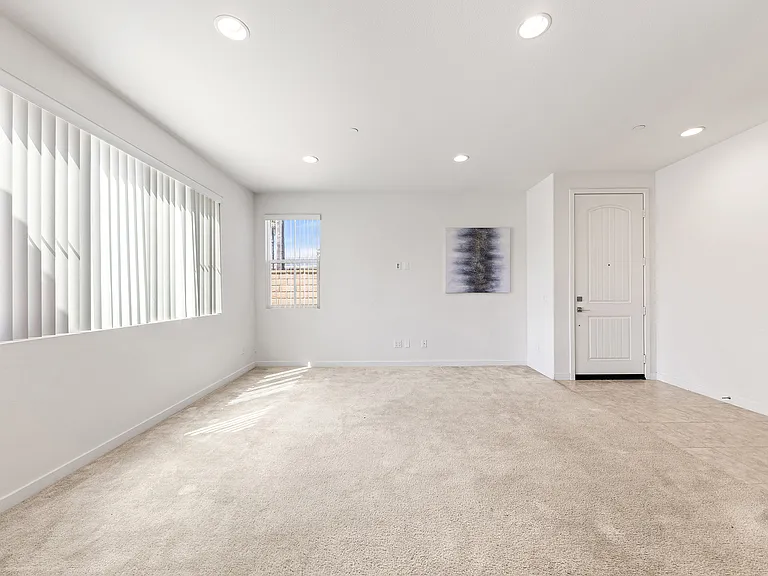181 Promenade St — Photo 8