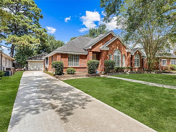 2nd image of 3630 Cypressdale Dr