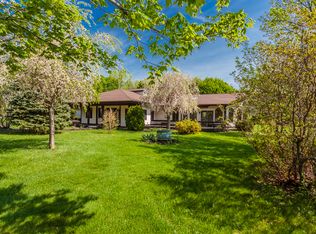 1567 Huckleberry Hl, Avon, NY 14414