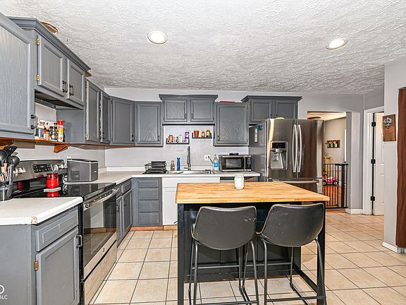 4th image of 1310 Twilight Dr