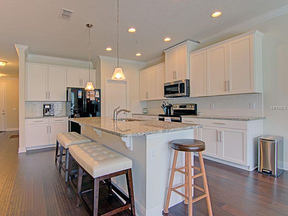2nd image of 7495 Aloma Pines Ct