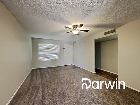 4th image of 1610 W Estrella Dr