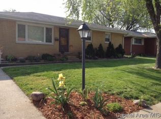 2005 Randall Ct, Springfield, IL 62703