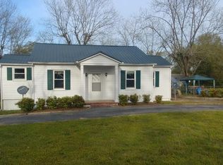 215 Pecan St, Johnston, SC 29832