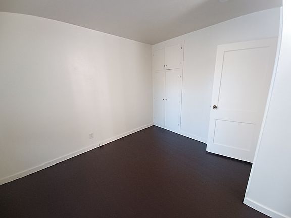 5th image of 3880 W Pershing Dr #3880