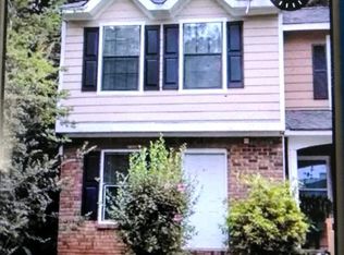 729 Oak Dr, Hapeville, GA