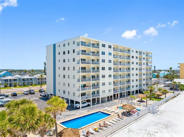 13500 Gulf Blvd APT 605, Madeira Beach, FL 33708