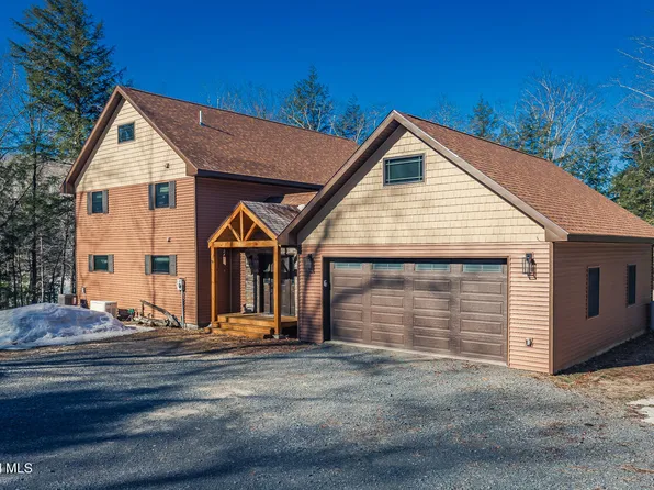 301 S Shore Road Peck, Gloversville, NY 12078