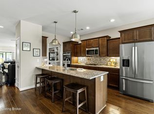 842 Artisan Pkwy, La Grange, KY