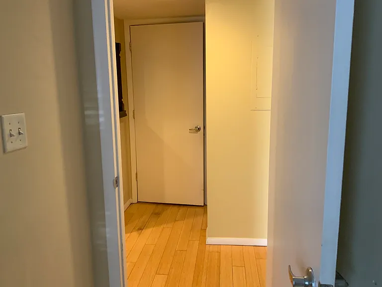 701 S Madison Ave #213 — Photo 33