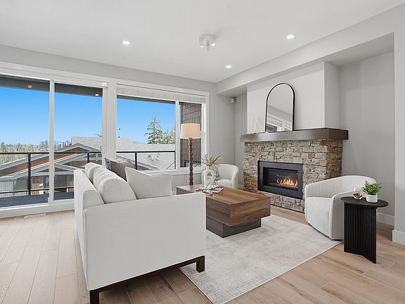 3rd image of 3618 150th St #4