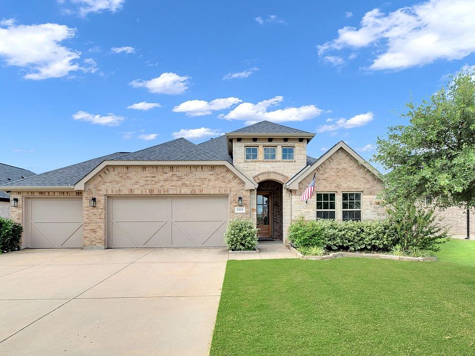 1st image of 2818 Chestnut Ln