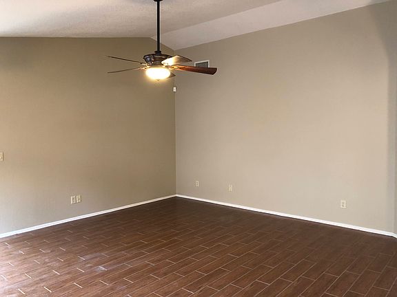 5th image of 20309 N 106th Ave