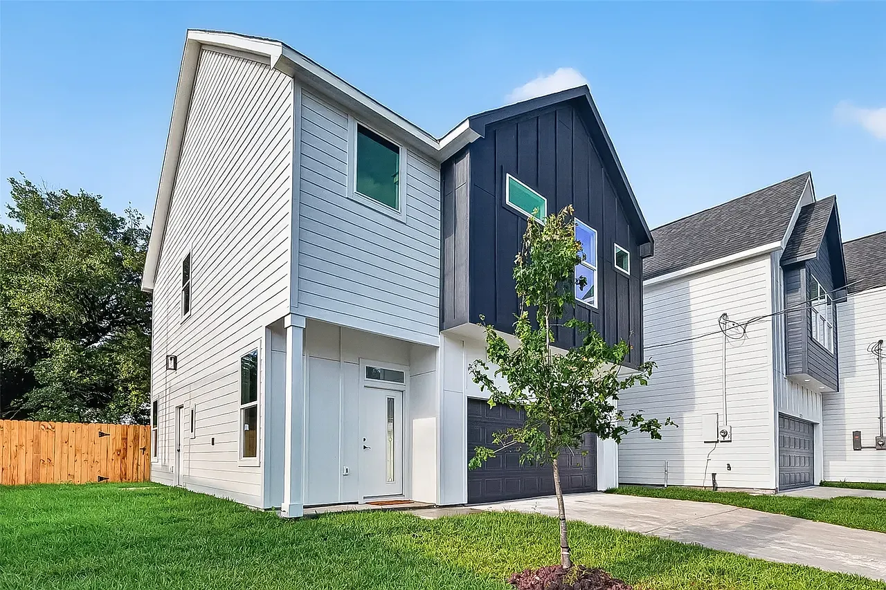 3 bed, 1680 sqft, $2,200 — Photo 3