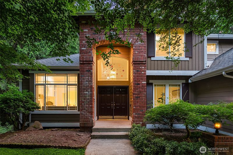2nd image of 6519 214th Avenue NE