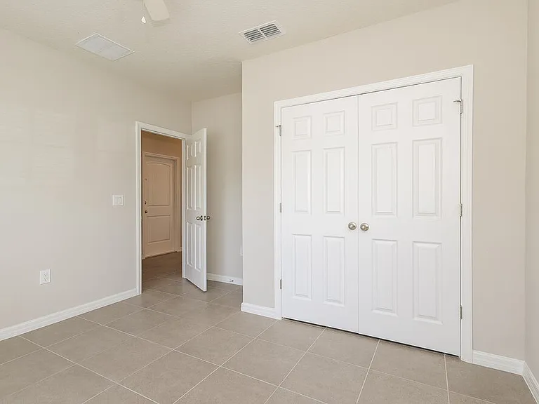 1660 Redfin Dr — Photo 17