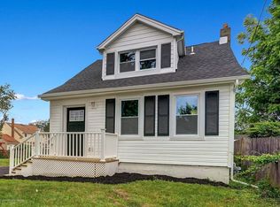 376 Gulden St, Keyport, NJ 07735
