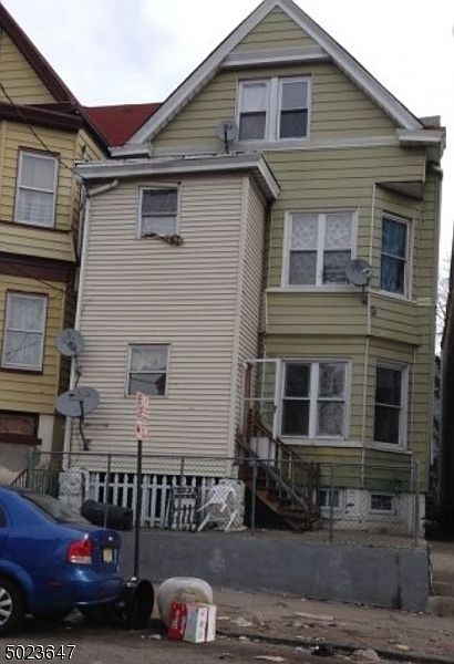1st image of 126-128 Jasper St