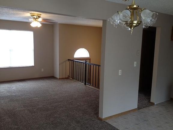 3rd image of 20212 E 14th Terrace Ct N
