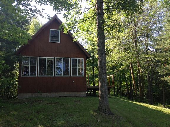 3rd image of 1678 Townline Lane Ne