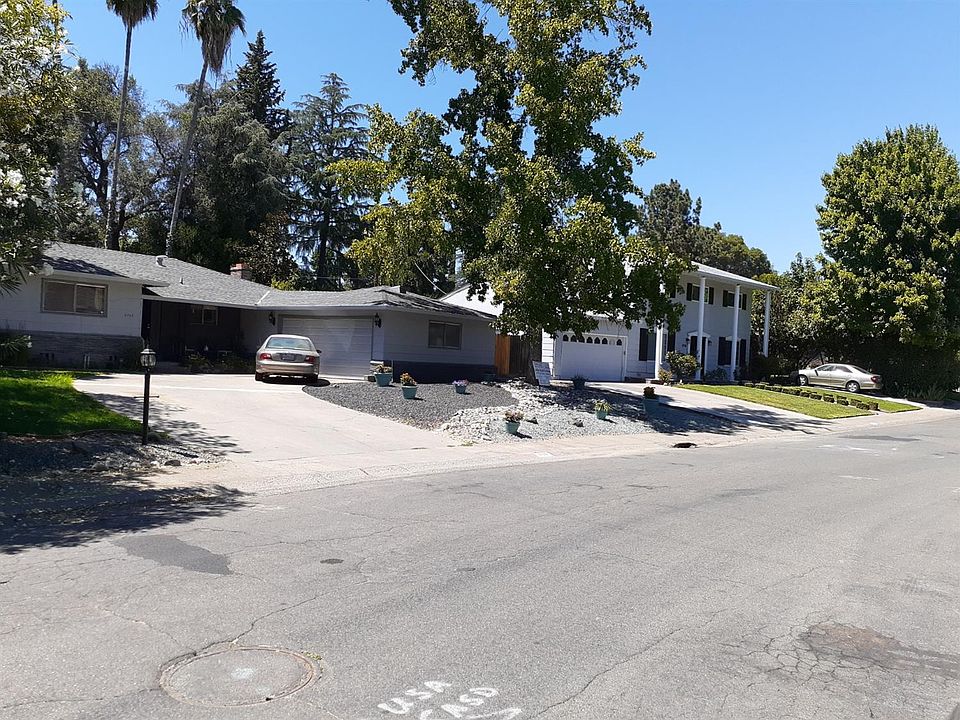 1st image of 5725-5725 Longwood Way