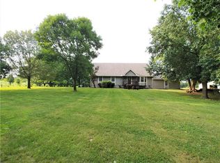33004 E County Line Rd, Pleasant Hill, MO 64080