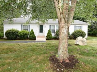 301 Green St, Middleboro, MA 02346