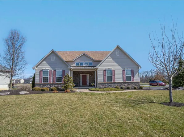 1245 Bramble Dr, Breinigsville, PA 18031