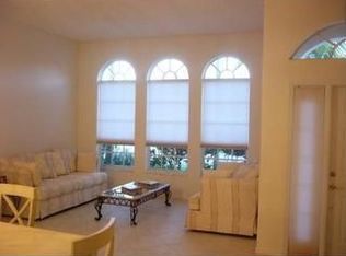 14273 NW 19th St, Pembroke Pines, FL 33028