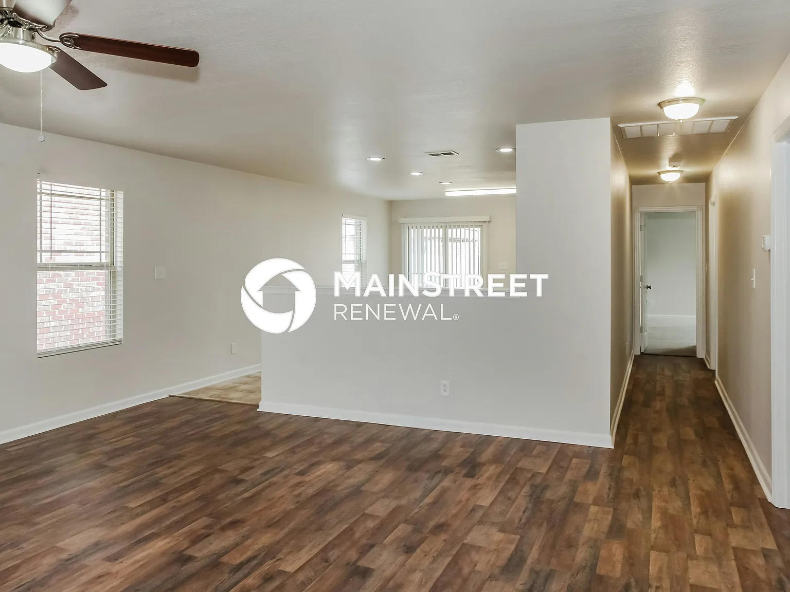 119 Darrow Creek Dr — Photo 2