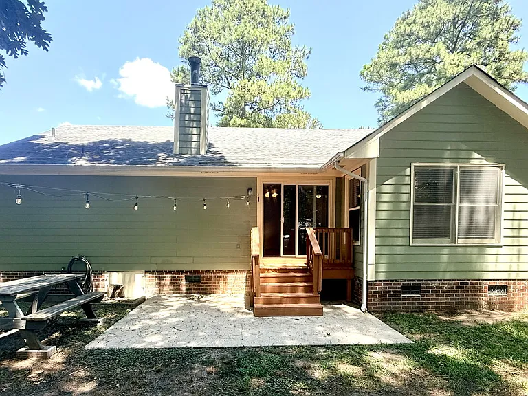 146 Greentree Dr — Photo 16