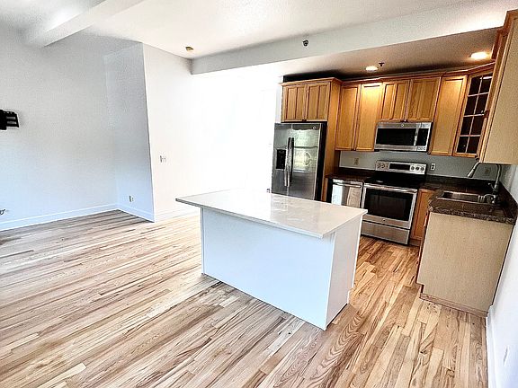 3rd image of 800 E 18th Ave APT 202