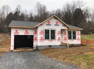 1729 S Southside Rd, Elizabethton, TN 37643