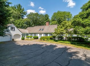 182 Dedham St, Dover, MA 02030