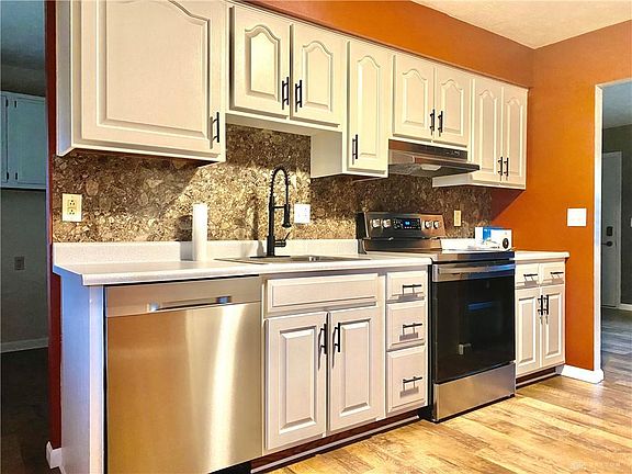 4th image of 6750 Glenhills Dr