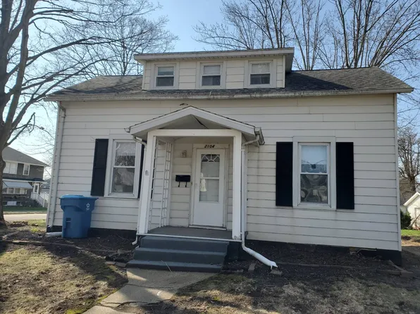 2104 5th St, Peru, IL 61354
