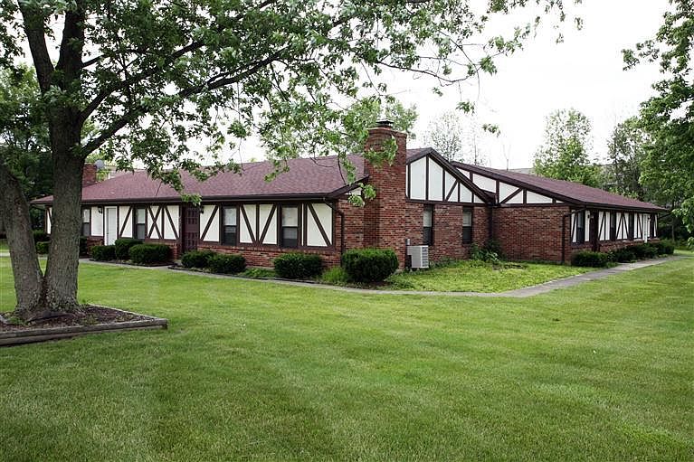 1st image of 8369 Woodgrove Ct