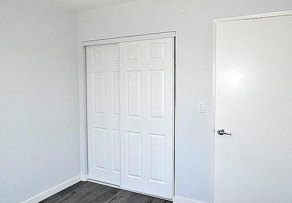 5th image of 212 Folland Dr