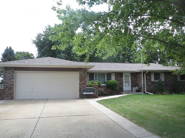 1st image of 23741 Cottonwood Ln
